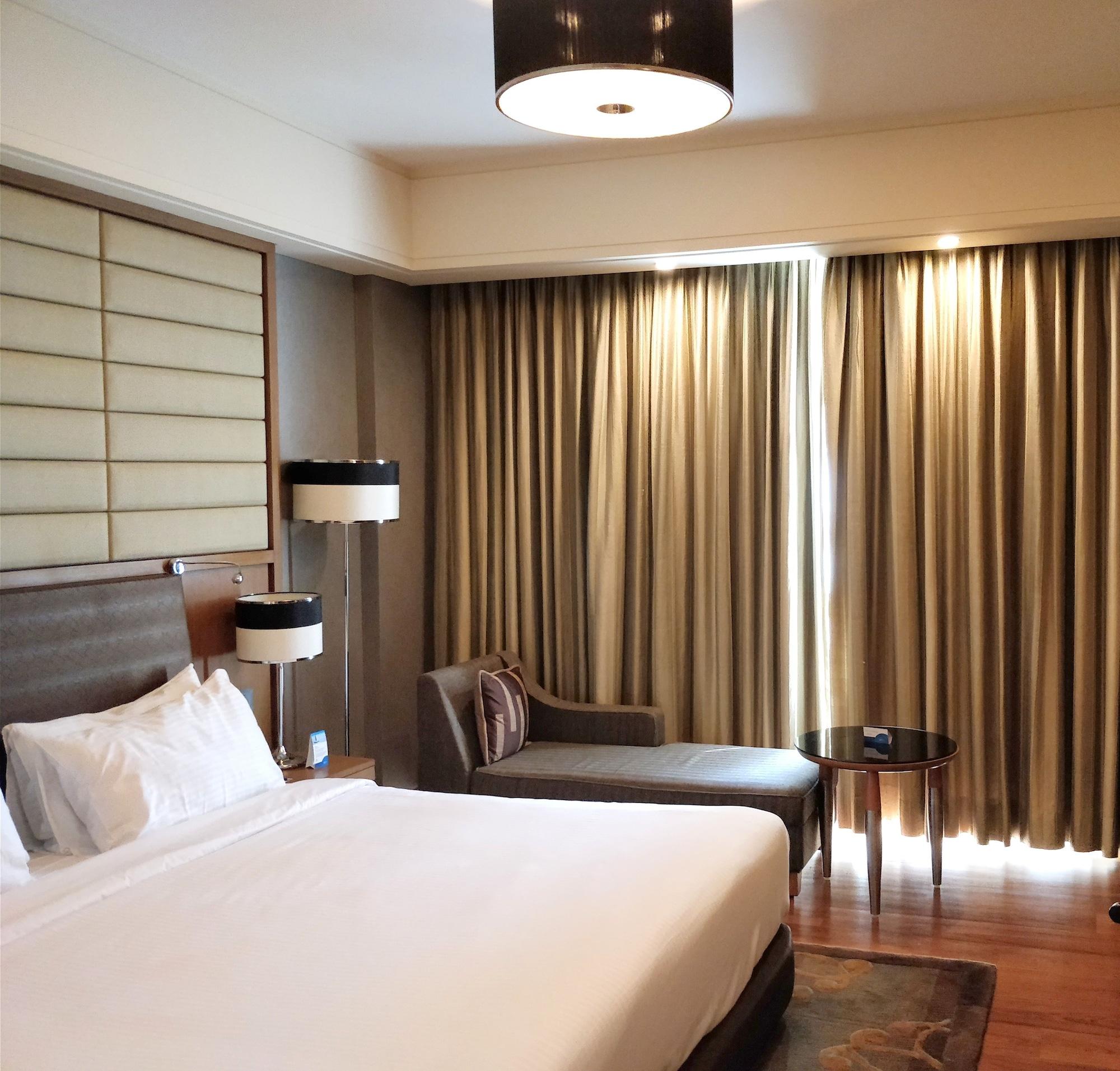 Radisson Blu Hotel, Nagpur Exterior photo