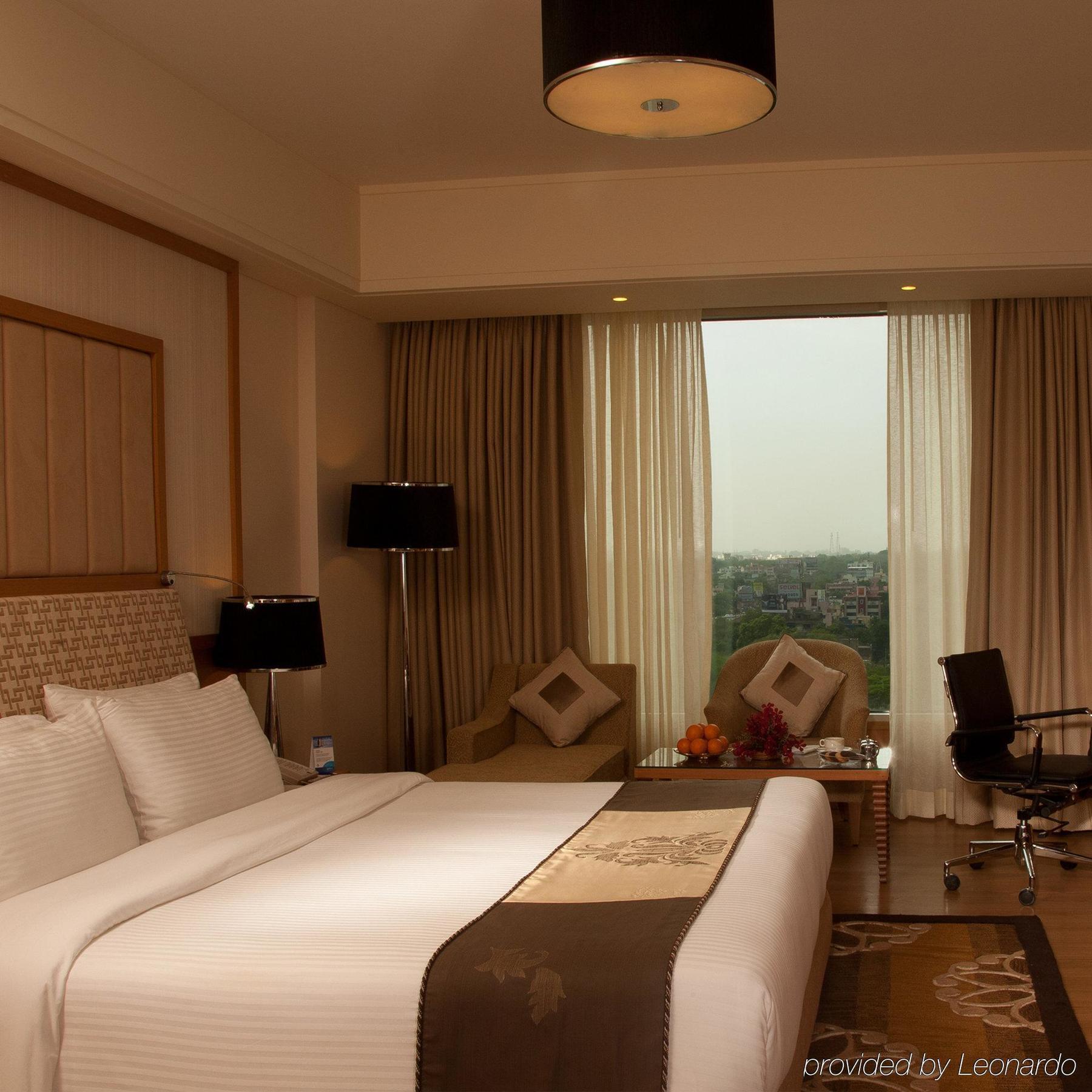 Radisson Blu Hotel, Nagpur Exterior photo