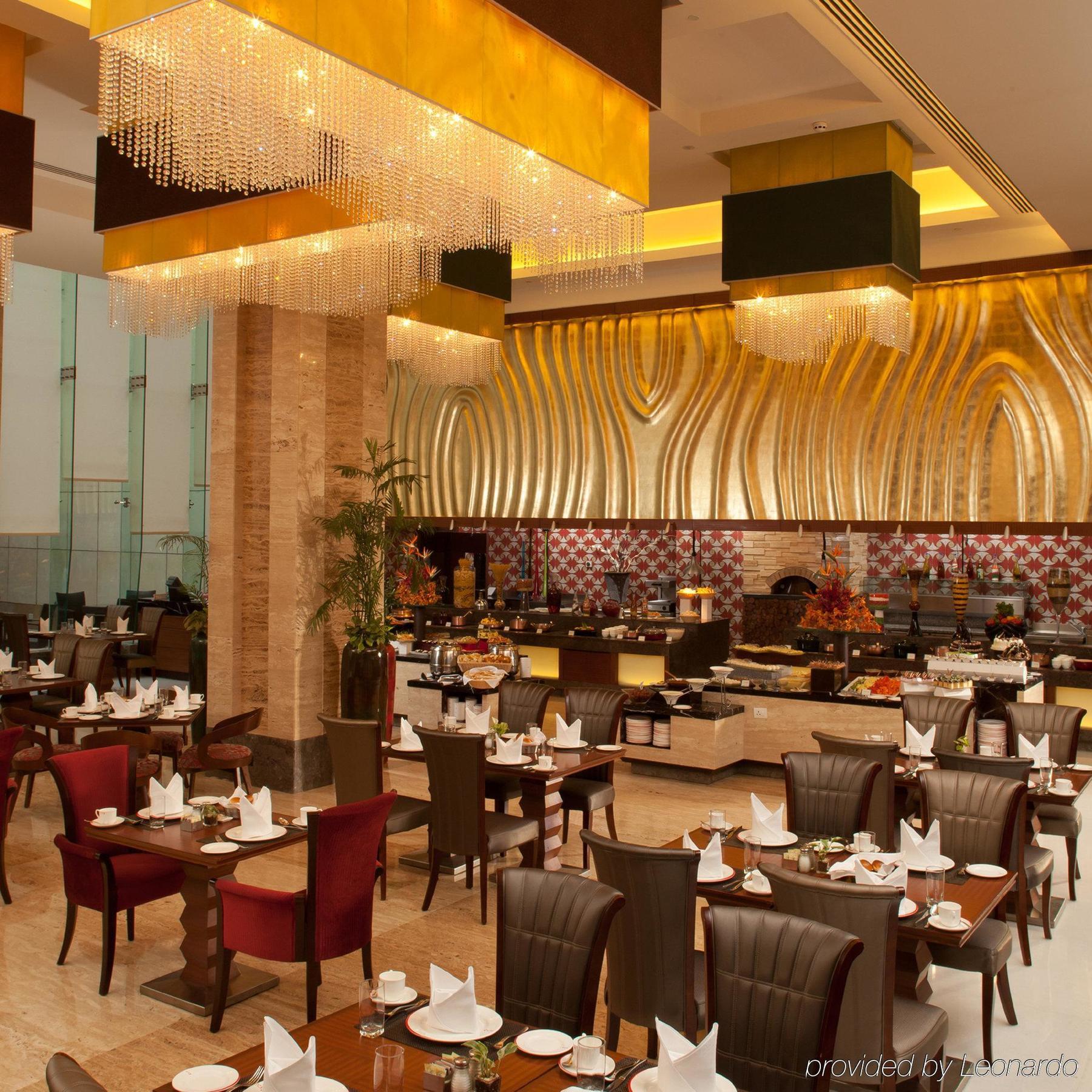 Radisson Blu Hotel, Nagpur Exterior photo