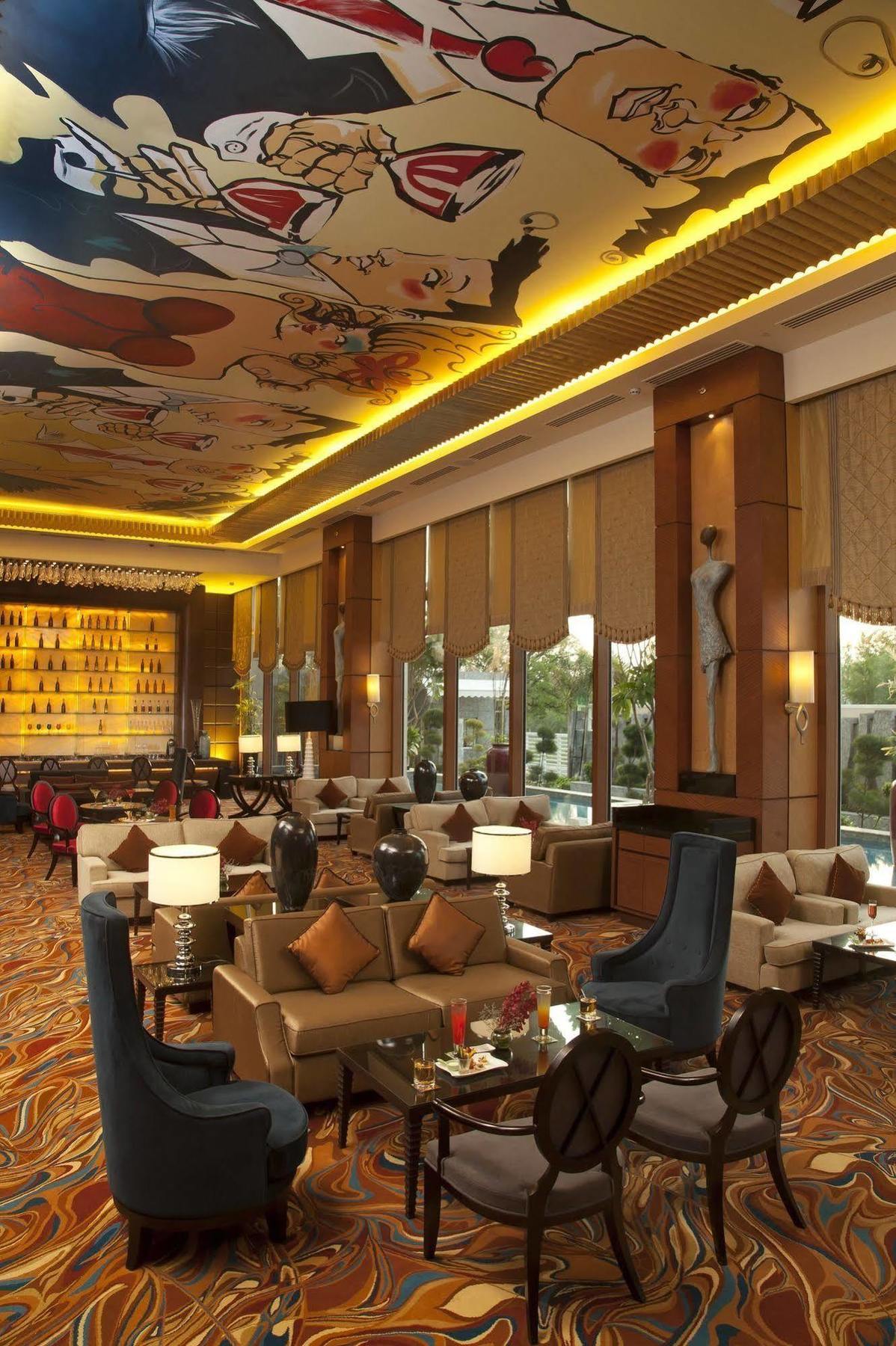 Radisson Blu Hotel, Nagpur Exterior photo